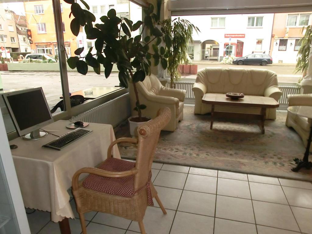 Donauhotel Neu-Ulm ภายนอก รูปภาพ