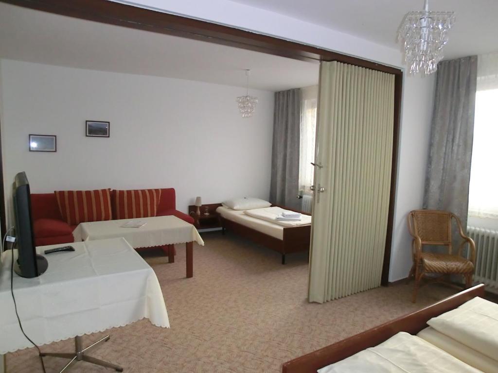 Donauhotel Neu-Ulm ภายนอก รูปภาพ