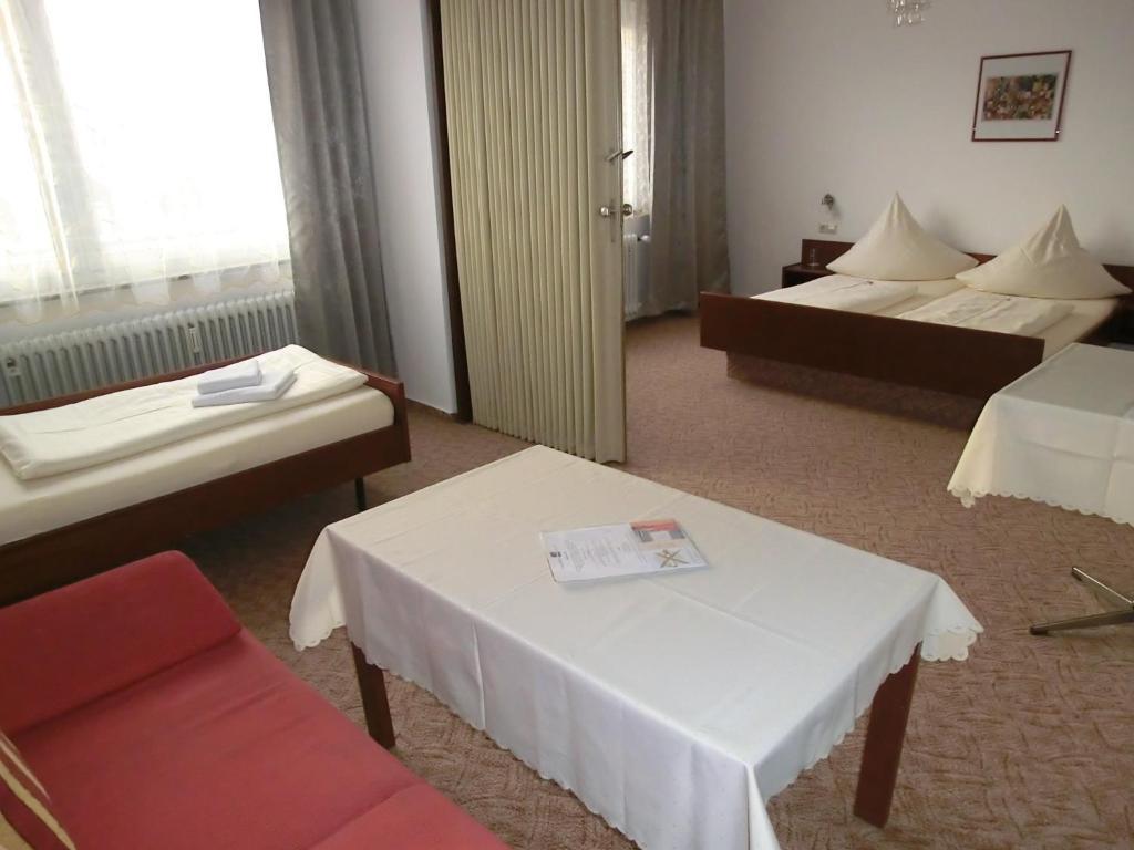 Donauhotel Neu-Ulm ภายนอก รูปภาพ